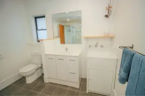 Rockpools Beach House - Image 2
