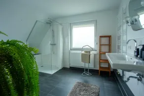 Casa de férias 'Stilvolles Haus In Borsum' com terraço privado, jardim privado e acesso Wi-Fi - Image 2