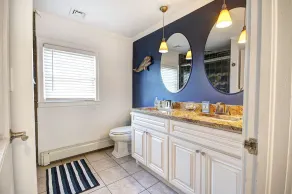 Waterfront Lake/Beach House, Two Blocks to the Beach-Central A/C -7 Lake Terrace - Image 4
