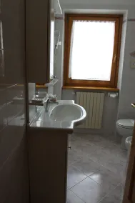 THREE-ROOM APARTAMENT  2 BATHROOM BIKE TREKKING  MOUNTAIN VALFURVA STELVIO GAVIA - Image 4