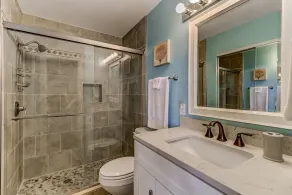 2nd Floor, newly remodeled 2 Bed/2 Bath ocean front condo, sleeps 6. - Image 3