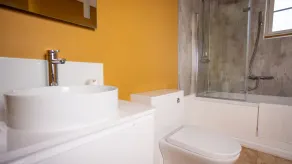 Elegant 3BD Georgian Retreat in Perth City Centre - Image 3