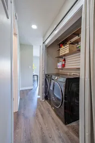 Trendy bungalow close to the park - Image 2