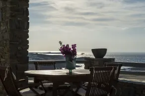 TERRA retraite à Paros, avec piscine privée, vue imprenable sur la mer, les plages de sable à proximité - Image 3