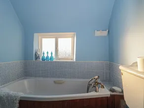 Vine Cottage - Image 2
