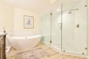 Elegance in Destin! Beautifully updated 3BR at Silver Shells! - Image 3