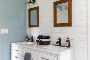 Ski & Stay Montpelier 4br Home Sleeps 8 4 Bedroom Home - Image 3