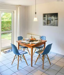 \"Family-friendly vacation apartment in the Binz resort—relaxation guaranteed!\" - Image 3
