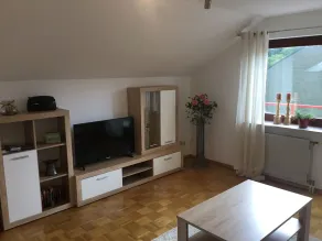 Bright apartment balcony, 2 bedrooms - new bathroom 2023 - Image 2