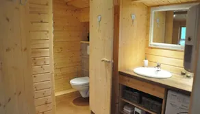 Complesso di vacanza Hilkenberg -kl. Capanna in legno per 1-2 persone in mezzo alla natura - Image 3