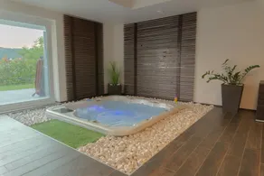 PRIVATE Family VILLA with jakuzzi & swimming pool - Image 3