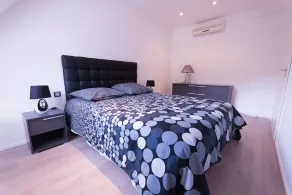 Duplex i hjertet af Kaysersberg med 2 parkeringspladser - Image 3