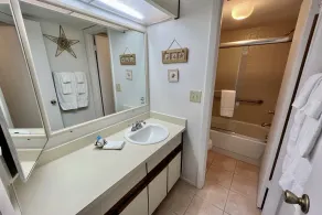 Condo classé argent près de la piscine et vue paisible sur le lagon! - Image 4