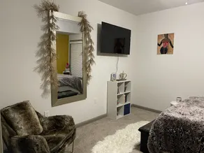 Spacious stylish 1 bedroom in the heart of Atlanta - Image 5