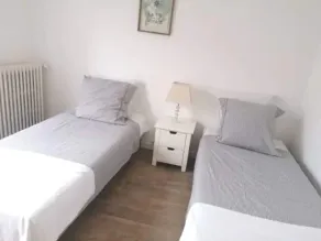 Logement 25min de Paris, Parking Sécurisé - Image 3