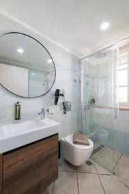 Ipapanti Square by Kalamata Mediterranean Suites - Image 2
