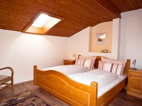 Ferienwohnung für 4 Personen mit Balkon, 2 Schlafzimmer, 70 m² - Image 3