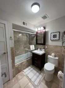 Spacious, Modern Home with Quick, Convenient MetLife Stadium & NYC Commute! - Image 4