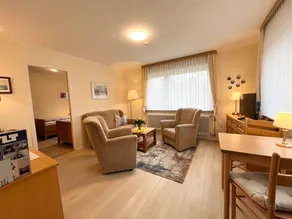House - House Harder - Image 3