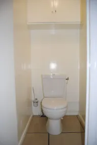 Villa tiene capacidad para 8 en Toulon - Image 3