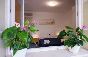 Residence Souvenir - Image 5