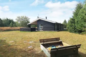 8 person holiday home in Ålbæk-By Traum - Image 2