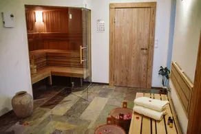 großzüg. Reetdachhaus Huus Uelvesbüll, Alleinl., 150m², 3 posti letto, 2 bagni, 6 P. - Image 2