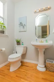 NEW EXCLUSIVE LISTING ''  COASTAL TREEHOUSE \"  BEAUTIFUL BEACH NEIGHBORHOOD!!! - Image 3