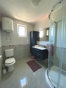 4-Zimmer-Ferienwohnung am Strand Sucuraj, Hvar (A-578-a) - Image 2
