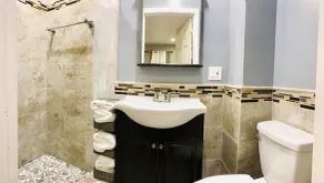 4BR 2Baths WOLLASTON BEACH.15min to Boston2 - Image 5