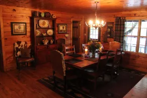 Amazing Log Cabin on the Water! - Image 5