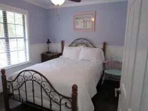 Beautiful Secluded Cottage In Old Ocean Springs Ms - Image 5