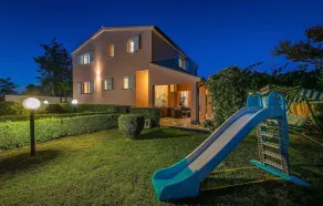 Lovely Home In Marcana - Image 2