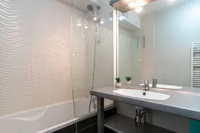 Les Thermes 421- Appt pour 4 avec piscine partagée - Image 3