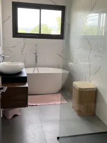 Villa Contemporaine Avec vue Panoramique sur les Cévennes - Image 2