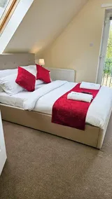 Tranquil Hillside Retreat in Gowkshill - Image 4