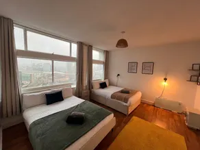 Apartment Sleeps 6 with Air Conditioning - Image 5
