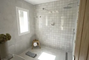 Luksus, privat og stilfuld villa - Image 3