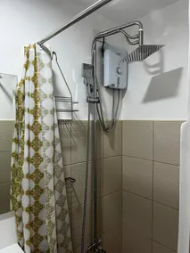 Furnished Studio @Green2 Dasma Pool+Wi-Fi+Netflix - Image 2