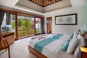 Cozy 3 Bedrooms Pool Villa in Legian - Image 5
