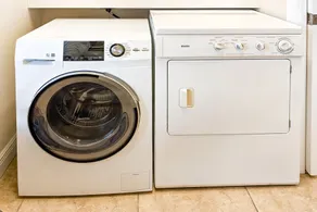 Sunny Beach to Bay Condo W/ Shared Pool, Free WiFi, Washer/Dryer, Garage Parking - Image 3