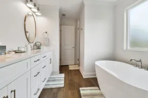 Wilmington Island Retreat: Close to Downtown & Beach | Gorgeous! New! - Image 2