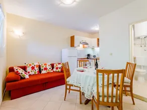 Holiday home Dinko, (14520), Vinišce, hr - Image 2