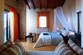 Agrielia Villa - Image 5
