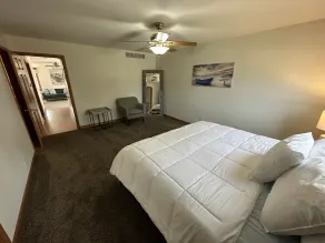 Barbee Lake Big House!  Sleeps 14+ Game Garage!  Pier and Dock to Barbee! - Image 2