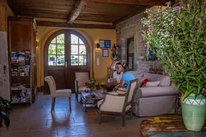Le Relais des deux tours, Camera di charme, Piscina interna riscaldata, Sauna - Image 2