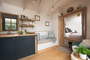 Willow Hideaway-Shepherd Hut, Hot Tub, Wood Burner - Image 4