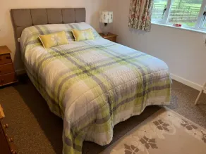 The Lodge- charming cottage on private country house estate - Image 3