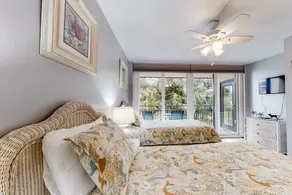 Renovated, dog-friendly condo near beach with balcony, pool & tennis - Image 5