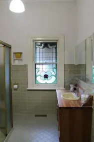 Beautiful Heritage Home, Short Stroll to the town centre. - Image 4